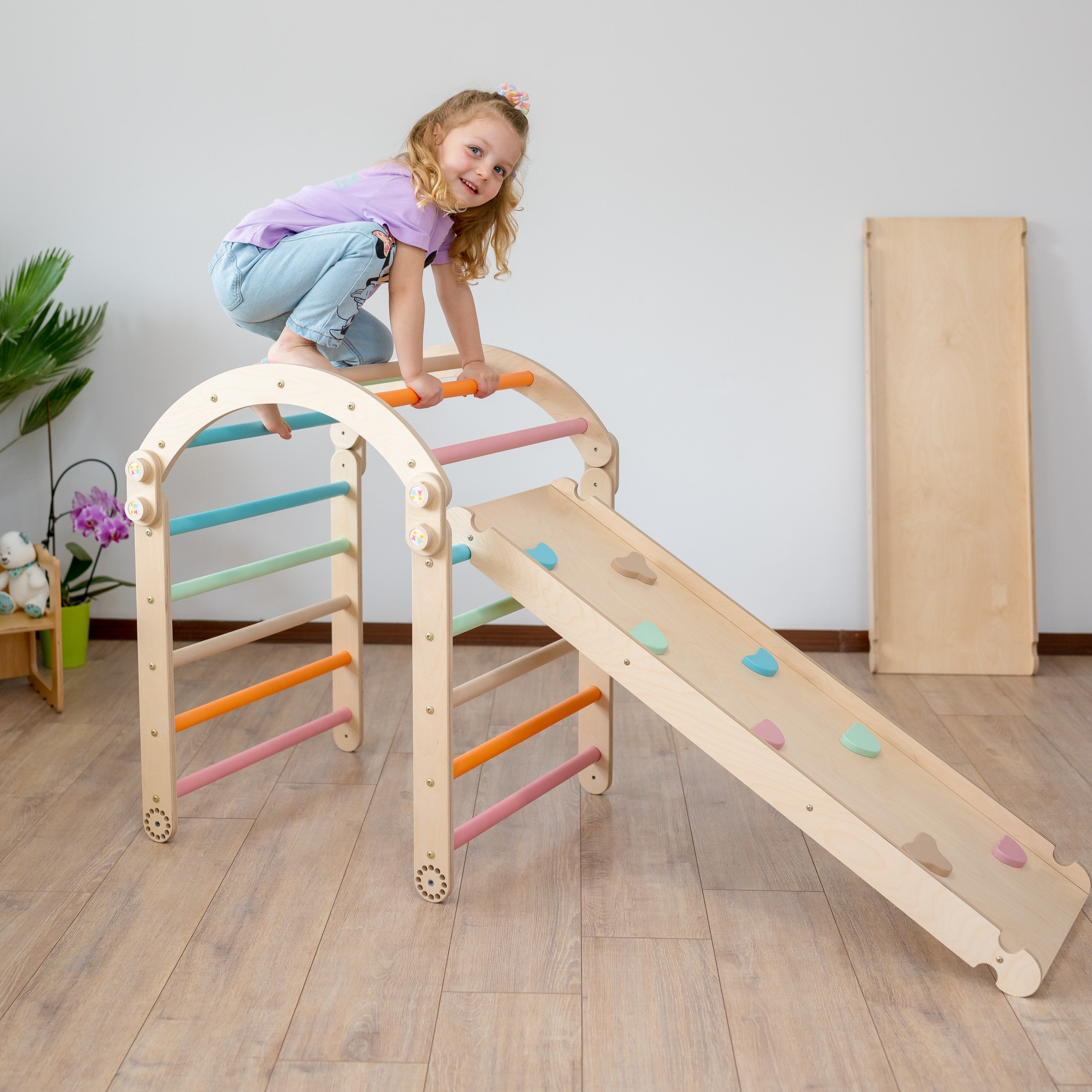 103_Set d’escalade Montessori 3-en-1 : triangle de Pikler + arche d’escalade + rampe double face