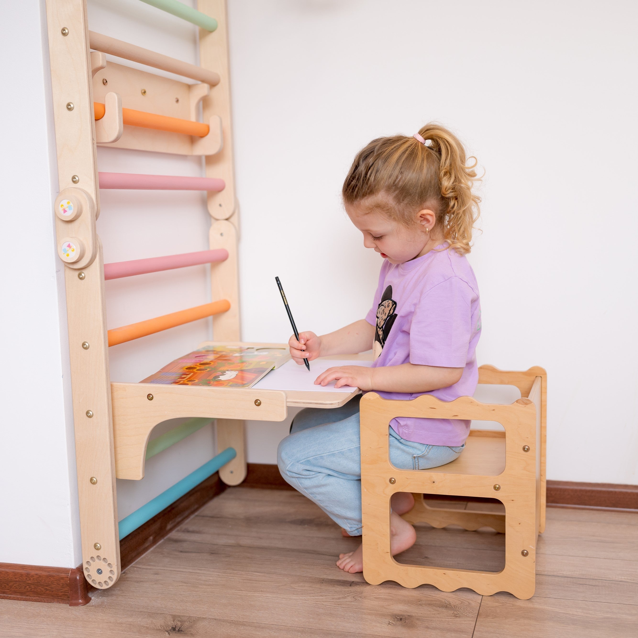 126_Plateau table en bois (extension) pour triangle de Pikler pliable