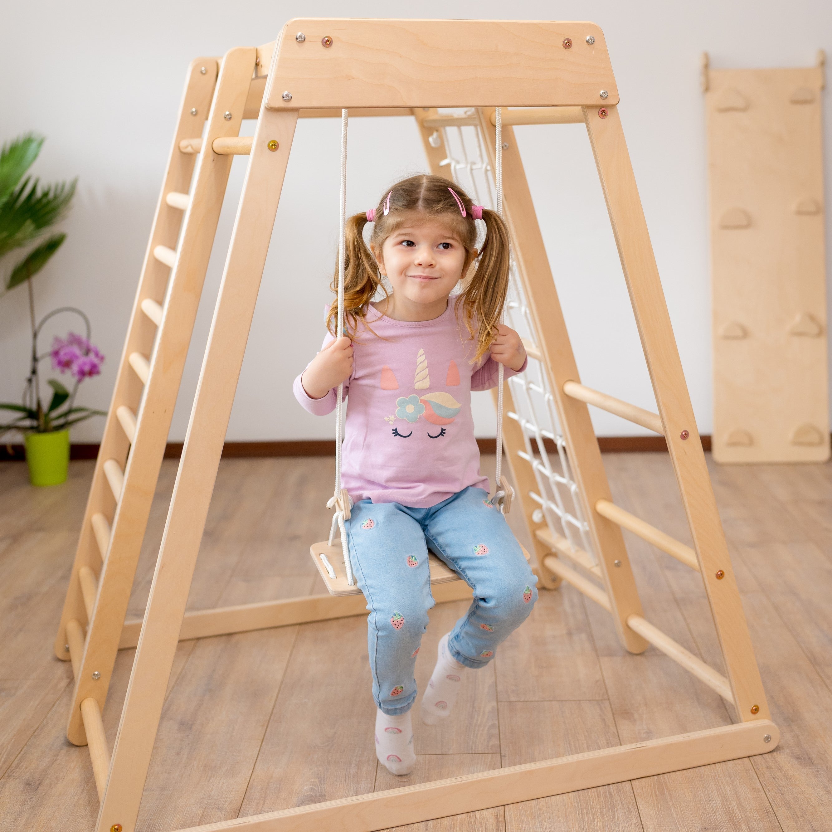 131_Balançoire en bois pour enfants – modèle classique “Magic”