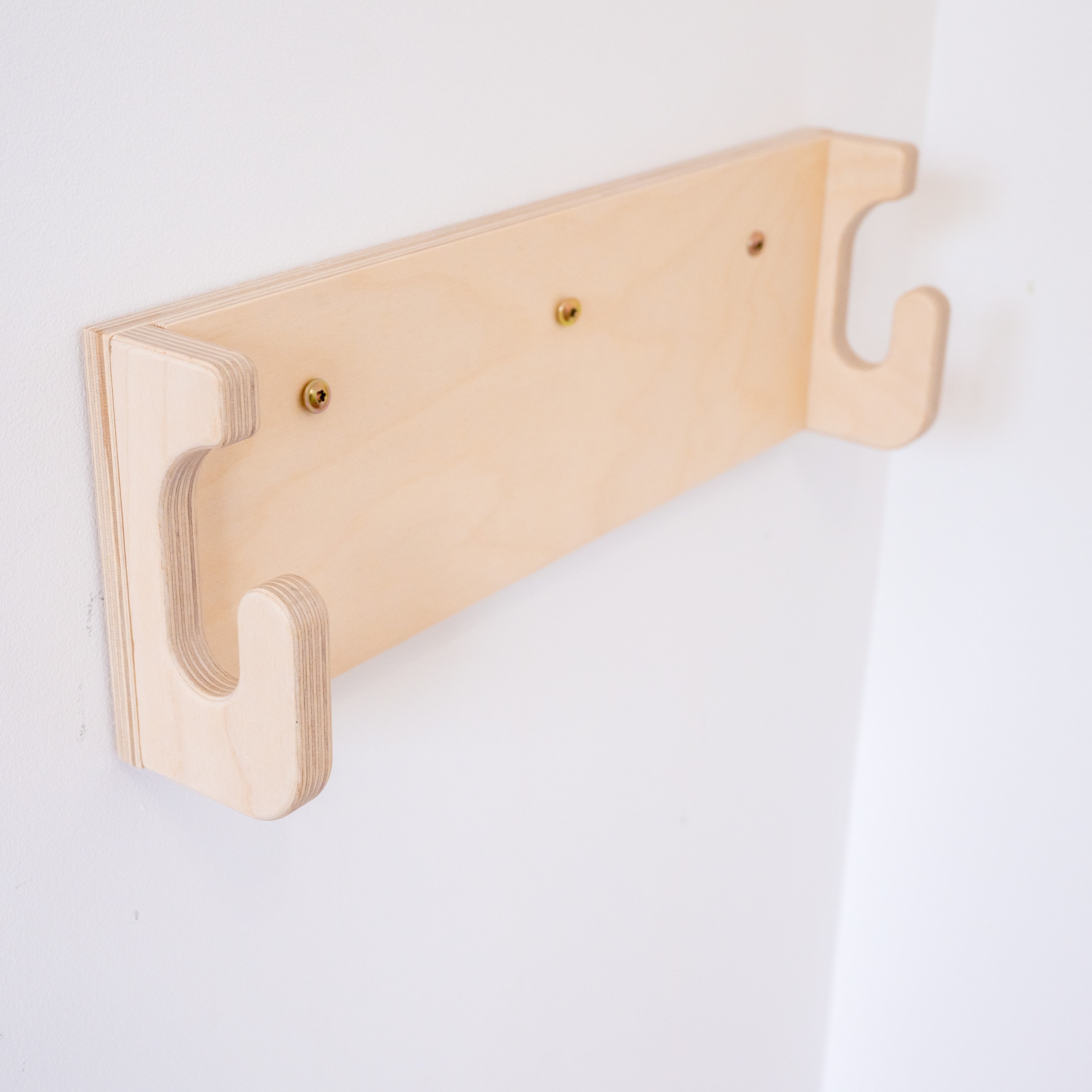 125_Support de montage mural pour mur suédois et triangle de Pikler (accessoire)