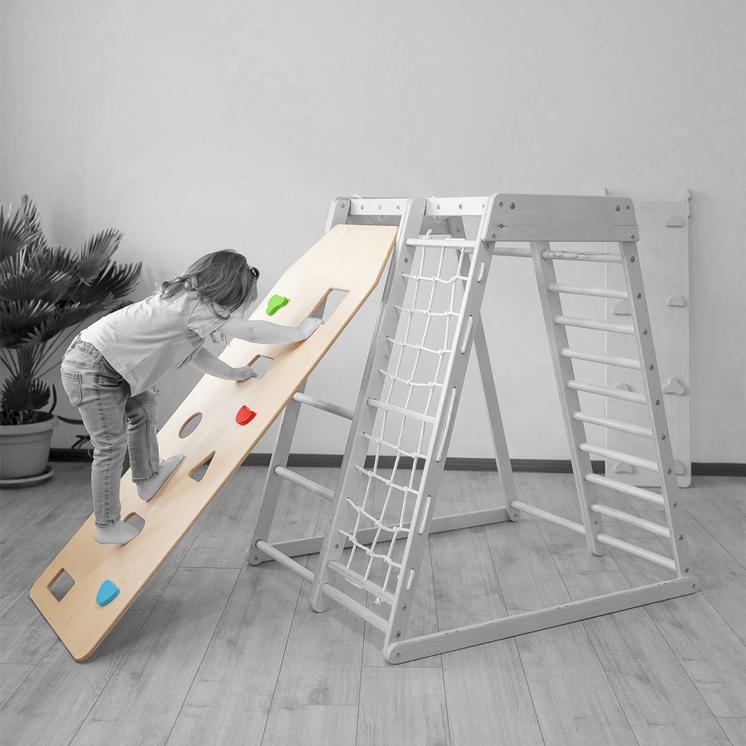 129_Rampe d’escalade en bois (accessoire motricité)